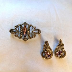 Silver pin and earrings set